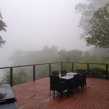 Escarpment Retreat & Day Spa For Couples Mount Tamborine Exterior foto